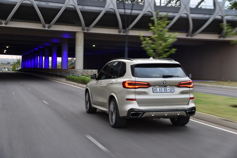  BMW X5 M50d (G05) 2018 года  (ZA) (фото 2 из 40)